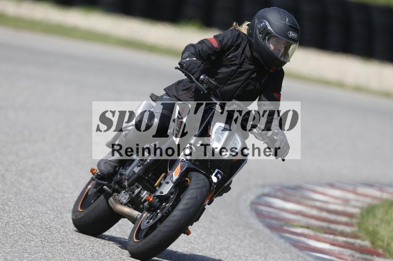 Archiv-2025/09 22.04.2025 Cornu Master School ADR/gruen-vert/25